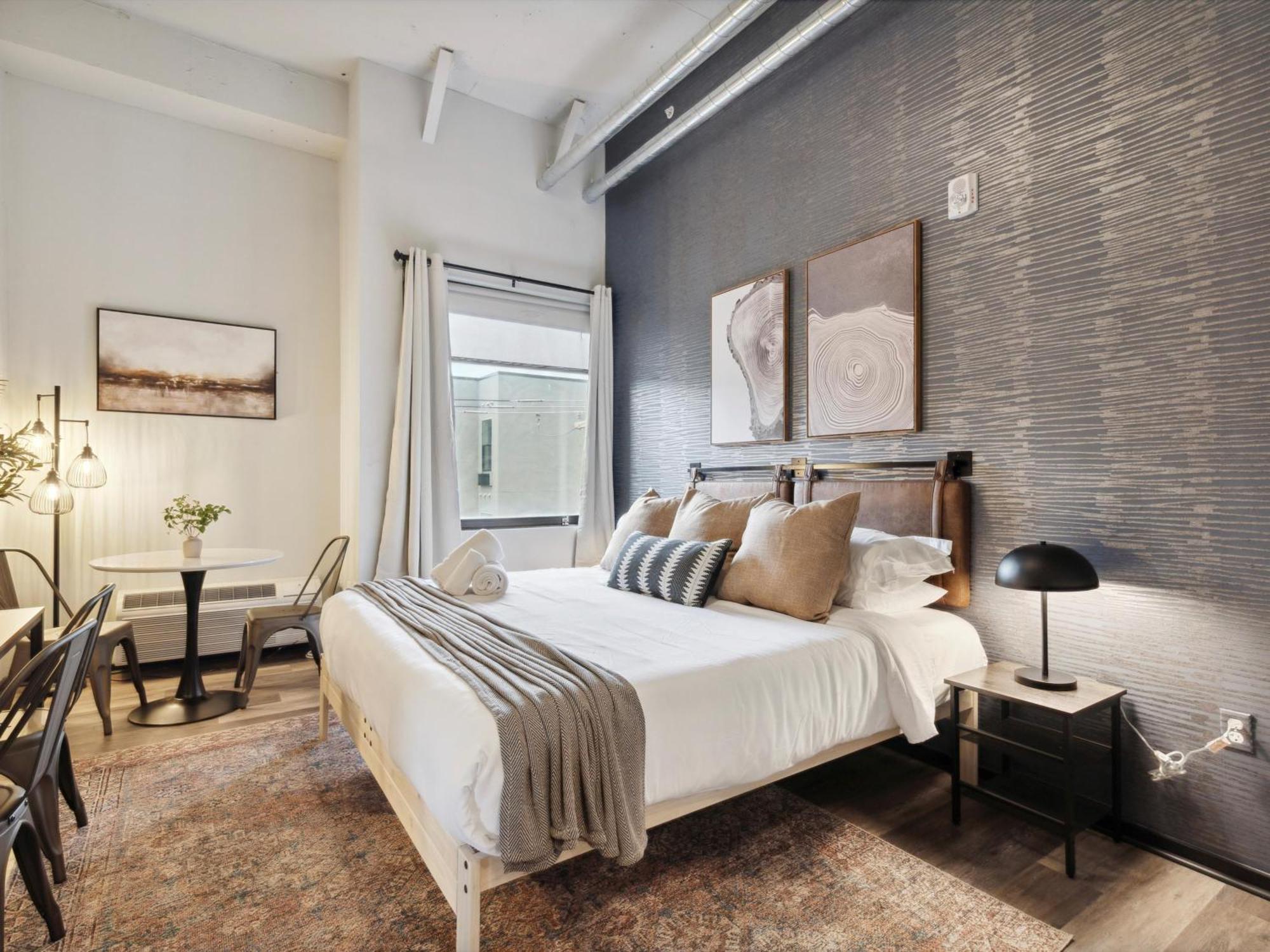 Large 3Br Apts & Studios, Free Parking, Gym, Game Room Philadelphia Exteriör bild