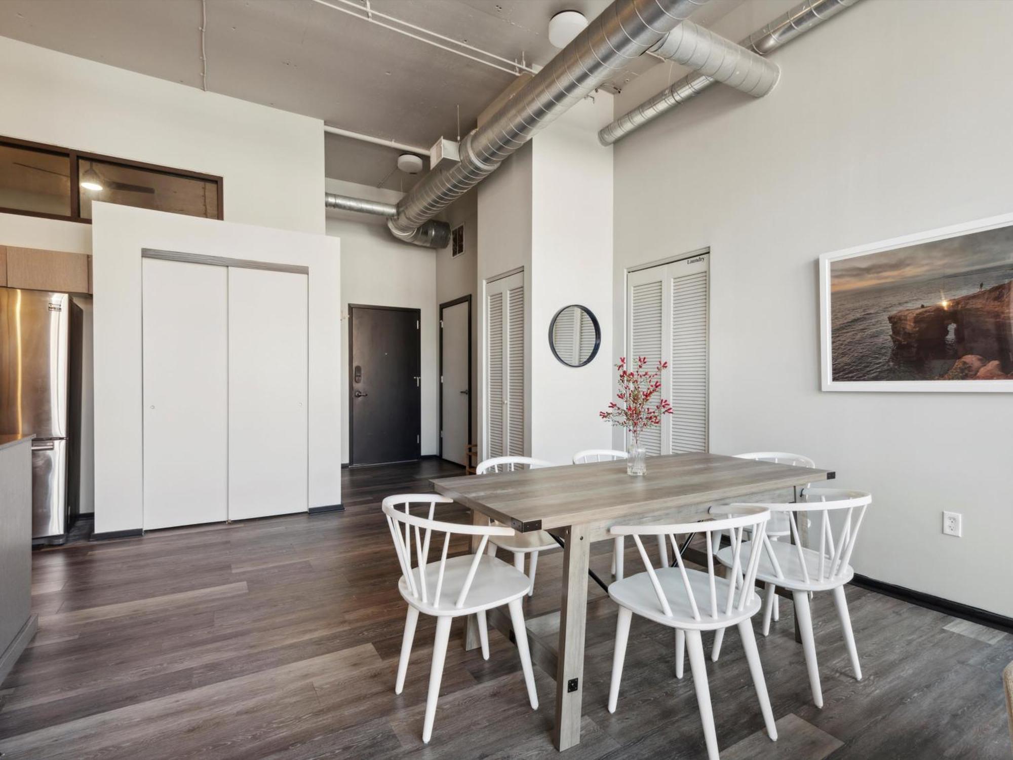 Large 3Br Apts & Studios, Free Parking, Gym, Game Room Philadelphia Rum bild