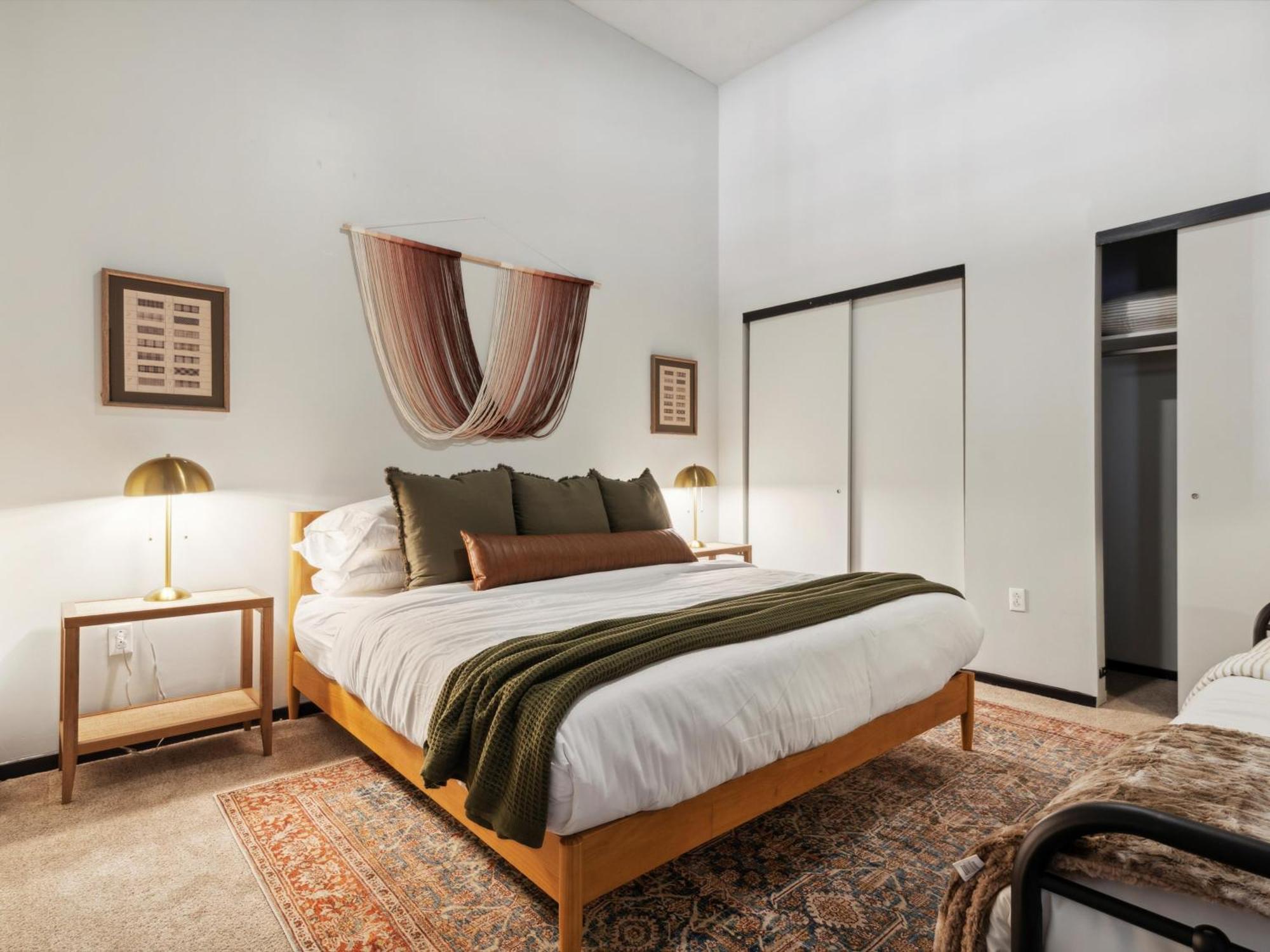 Large 3Br Apts & Studios, Free Parking, Gym, Game Room Philadelphia Rum bild