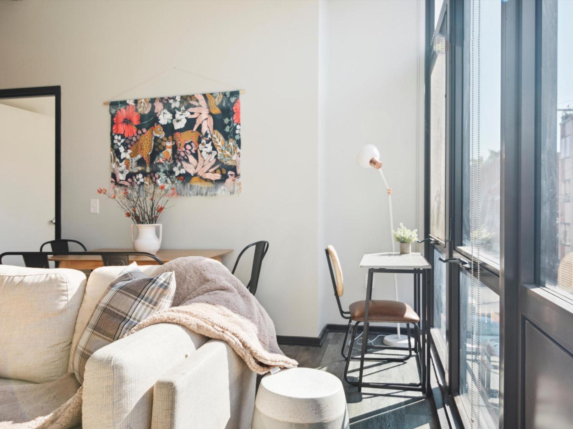 Large 3Br Apts & Studios, Free Parking, Gym, Game Room Philadelphia Rum bild